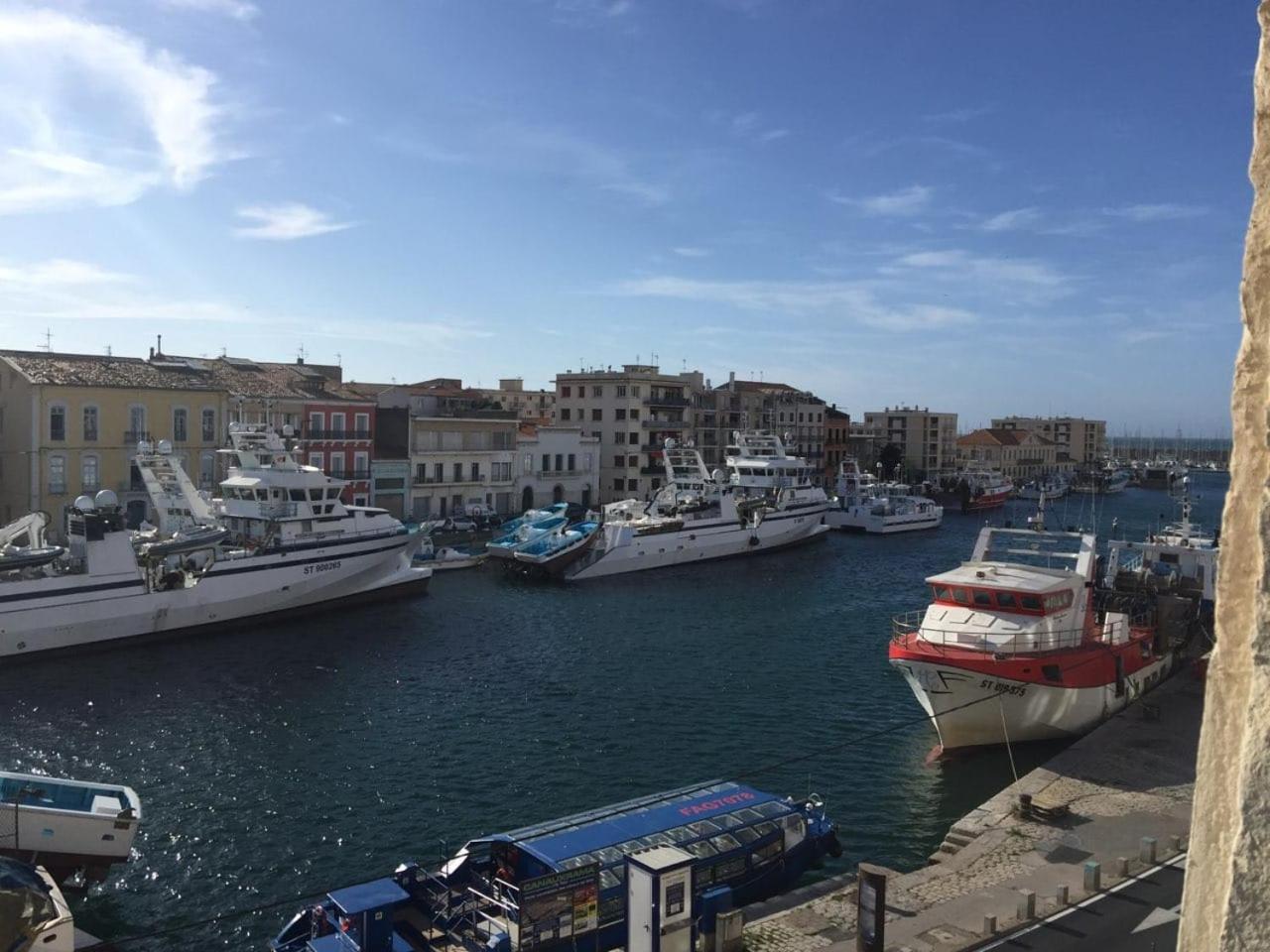 Beau 3 Pieces Climatise Vue Canal Idealement Situe Centre Ville Sète Exterior foto